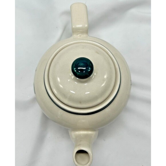 VINTAGE Casuals by China Pearl ~ Red Apples ~ Stoneware Tea Pot w Lid ~ 5 cups - Picture 5 of 9